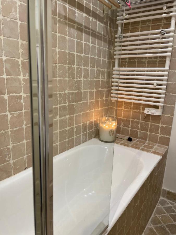 Apartament Quartier Montorgueil, Voie Pietonne, Dans Un Immeuble Du Xveme Paryż Zewnętrze zdjęcie