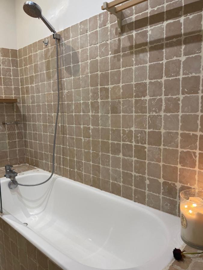 Apartament Quartier Montorgueil, Voie Pietonne, Dans Un Immeuble Du Xveme Paryż Zewnętrze zdjęcie
