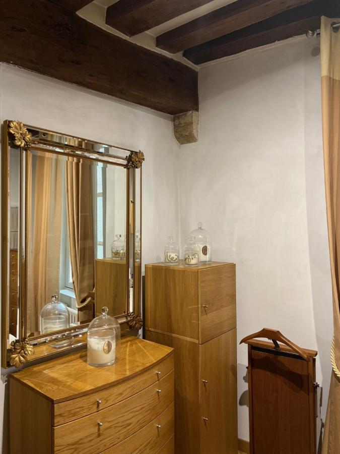 Apartament Quartier Montorgueil, Voie Pietonne, Dans Un Immeuble Du Xveme Paryż Zewnętrze zdjęcie